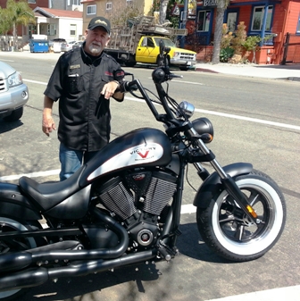 A logo of victory motorcycles and indian motorcycle.