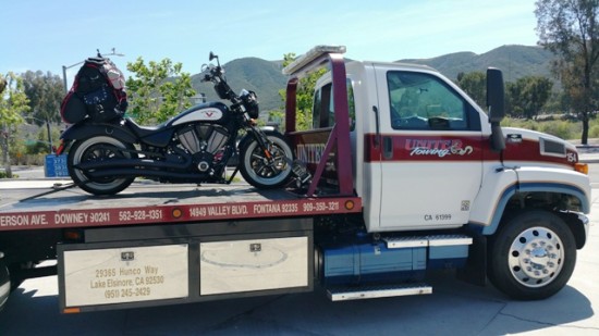 A logo of victory motorcycles and indian motorcycle.