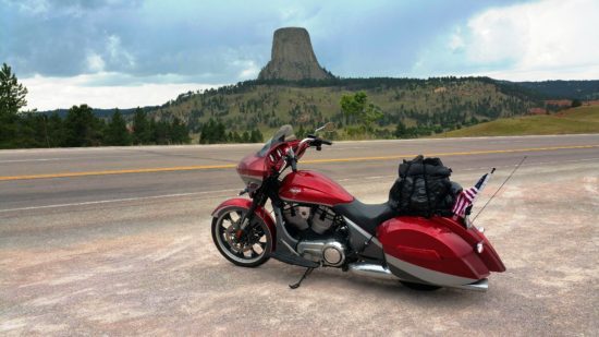 A logo of victory motorcycles and indian motorcycle.