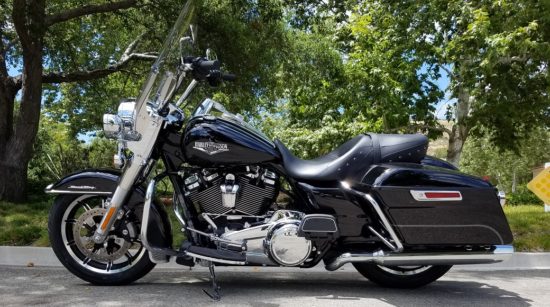 A logo of victory motorcycles and indian motorcycle.