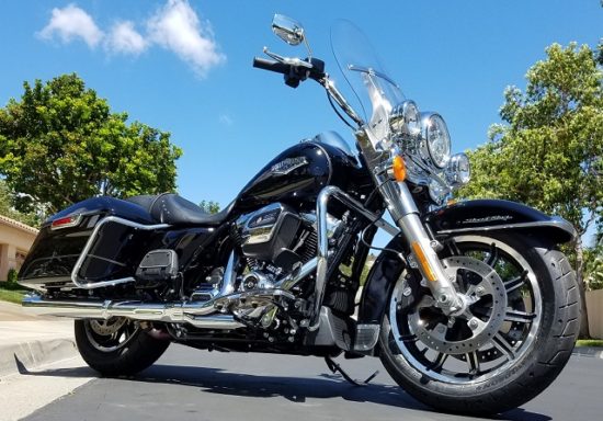 A logo of victory motorcycles and indian motorcycle.